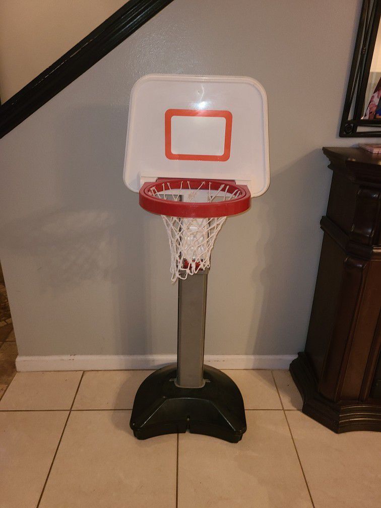 Adjustable Kids Basketball Goal 