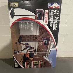 Basket Ball Rim (comes With Ball)