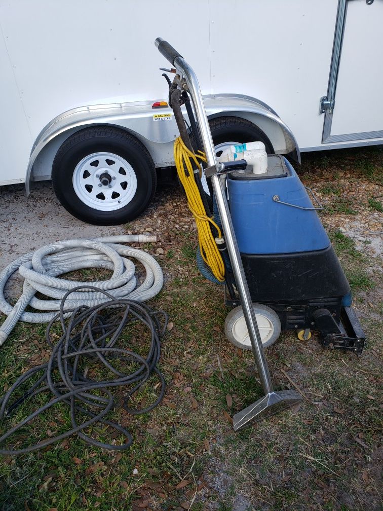 Carpet cleaner for Sale in Tampa, FL OfferUp