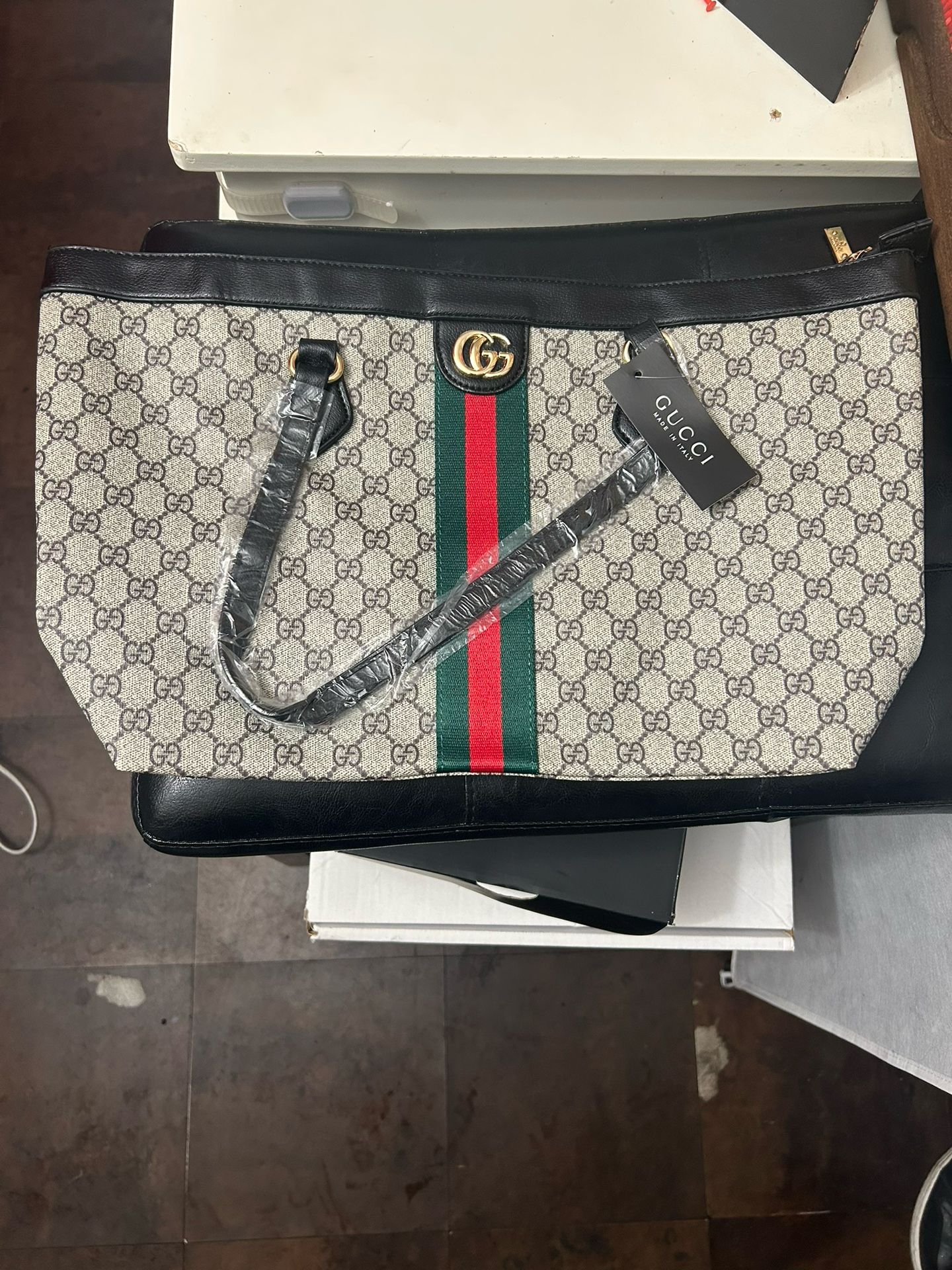 gucci ophidia medium tote bag