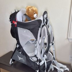 (Like New) OSPREY Poco AG Premium Child Carrier - Black 39L 