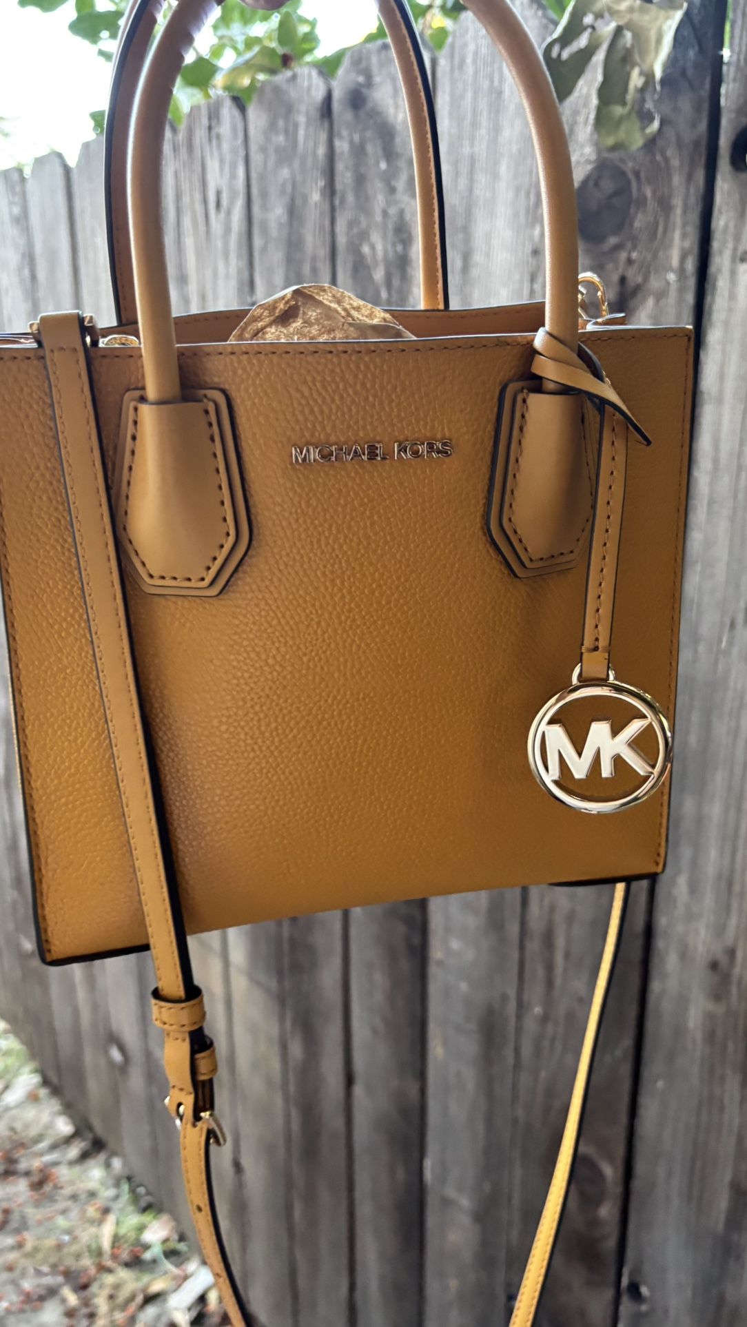 Michael Kors Handbag / Crossbody