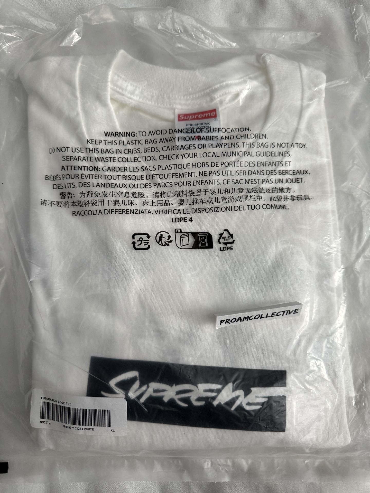 Supreme Futura Box Logo Size XL