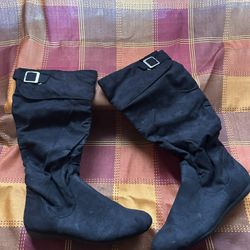 Slouchy-fit  Faux Suede 