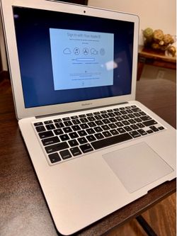 Apple MacBook Air 13” Mid 2012 A1466 | i5 1.8GHz | 4GB | 250GB OWC Aura Pro S SSD