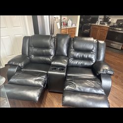 2 Seater Black Leather Recliner Sofa LIKE NEW!