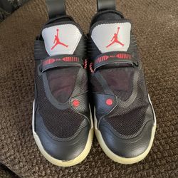 Mens Jordan’s Size 8 