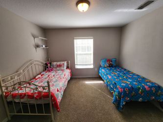 Twin bed