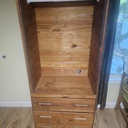 Dresser / Hanger Rack 