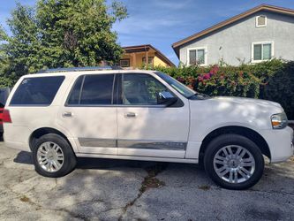 2012 Lincoln Navigator