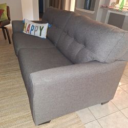 Sofa, Ashley Furniture "Mahoney"/chocolate