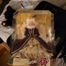 1996 Special Edition Happy Holidays BARBIE RARE!!