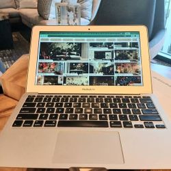 Very Good Macbook Air 2012!