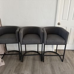 Set of 3 bar chairs