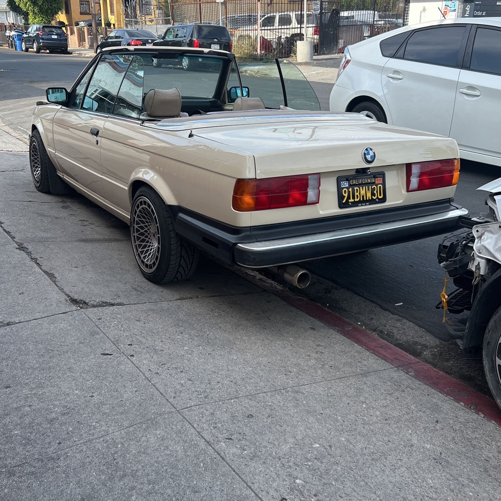 BMW 325i E30 Convertible for Sale in Los Angeles, CA - OfferUp