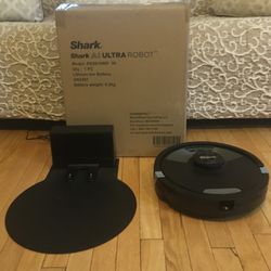 Shark Ai Ultra Robot Vacuum 