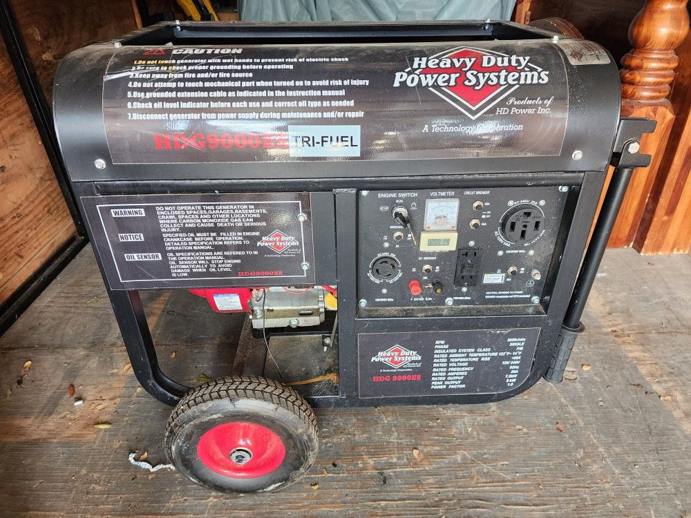 Tri Fuel Generator HDG9000ER. Brand NEW