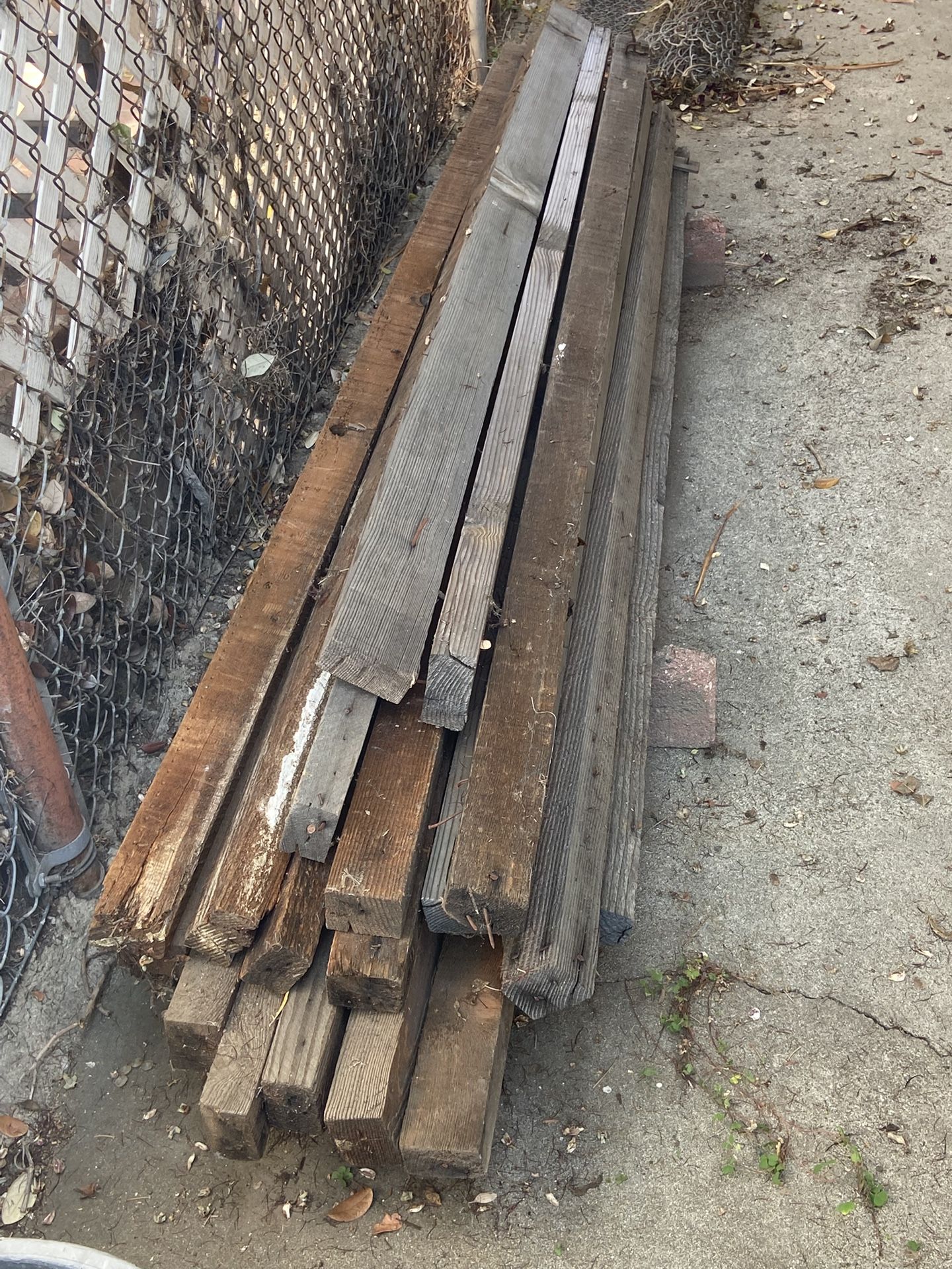 Free 2x4 Used Lumber
