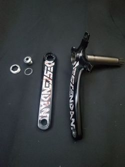 Truvantiv Desendant crank arm set