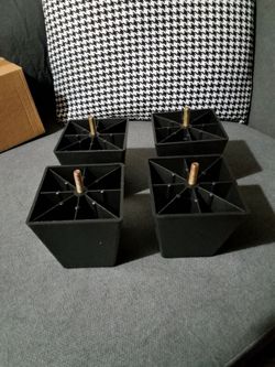 Furniture legs