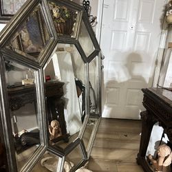 Beautiful Mirror (very Big ) I Think Is 6 Feet’s By 4 Feet’s 
