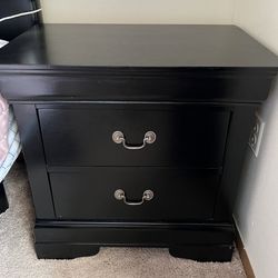 Set Of 3 Pieces For Bedroom 