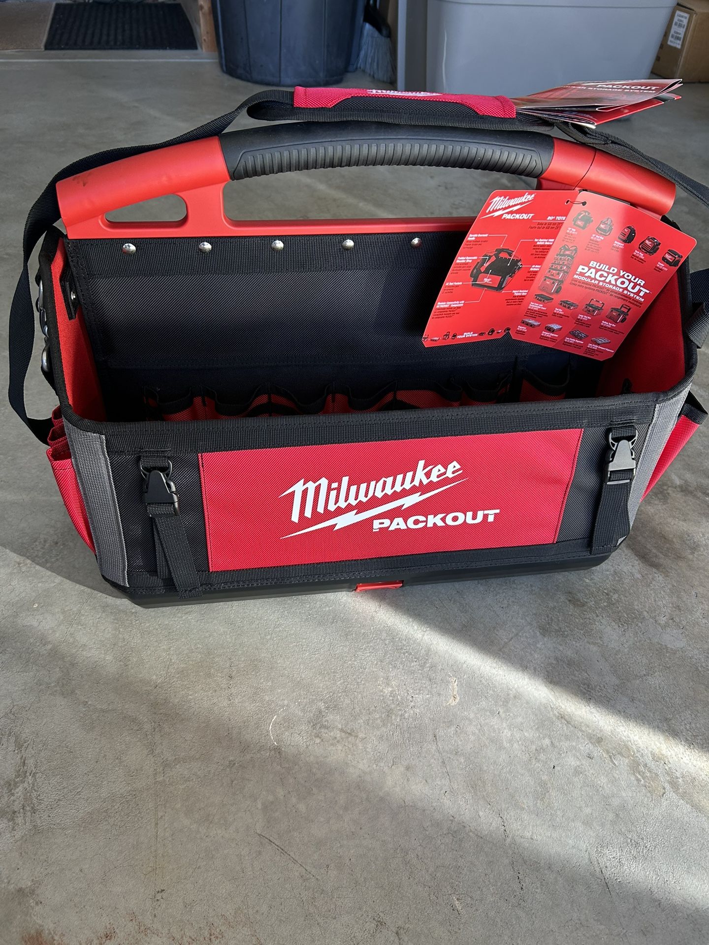 20 inch Packout Tote by Milwaukee