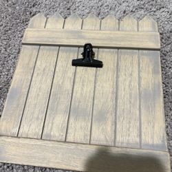 Frame For A Small Picture 