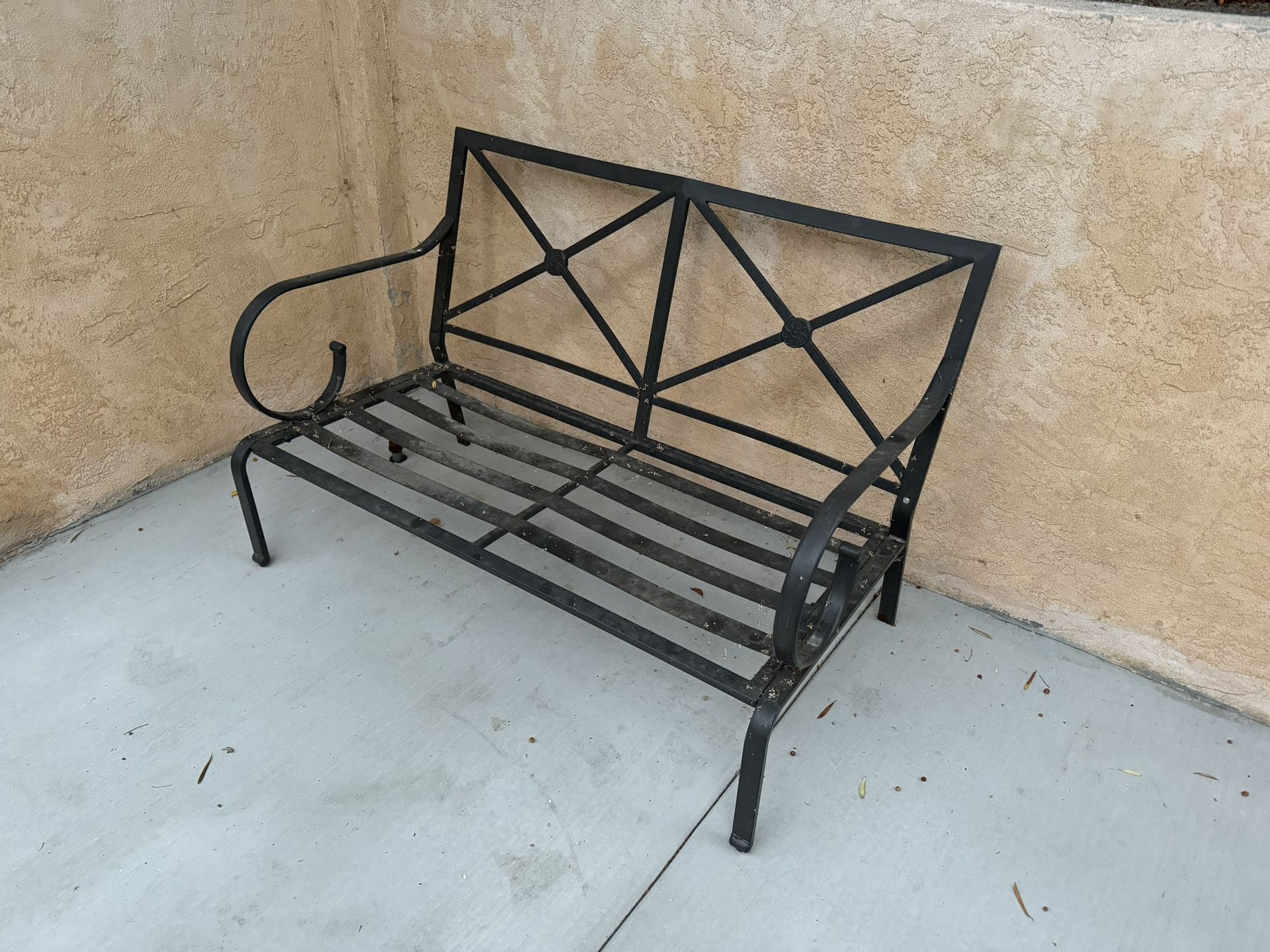 Hampton Bay Loveseat & 2 Chairs