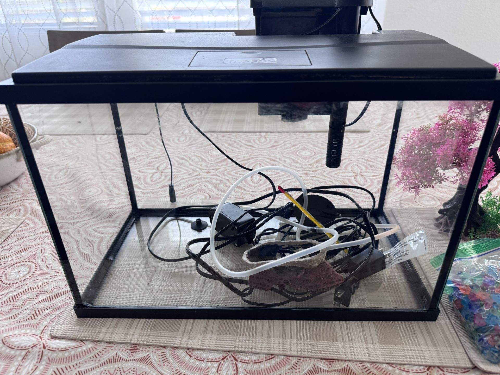 20 Gallon Aquarium Includes All Accesories