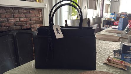 DKNY purse-NEW