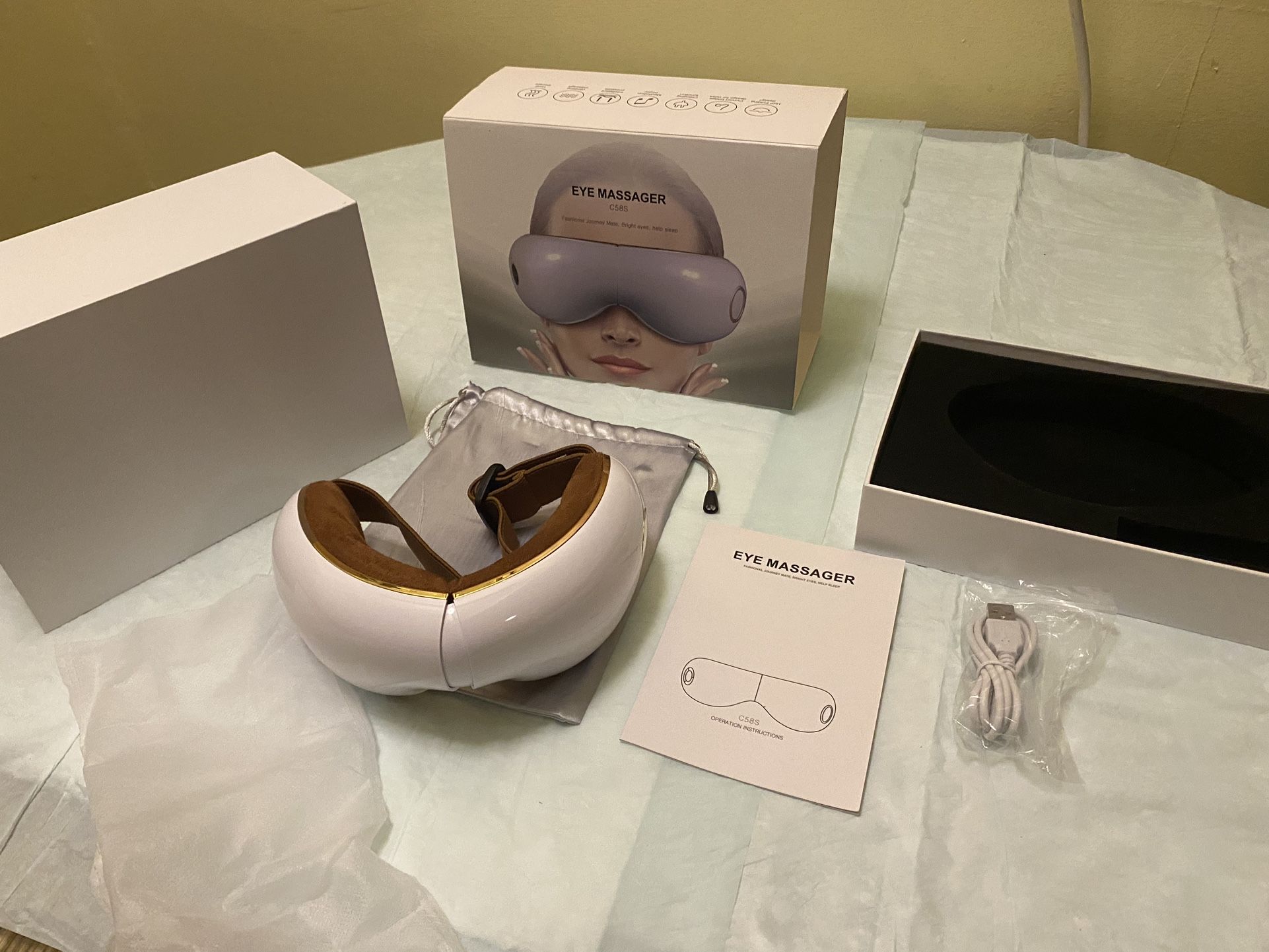 Eye Massager with Heat Eye Mask Massager for Migraine Eye Care Face Massager with 5 Modes for Dry Eye Vibration Eye Temple