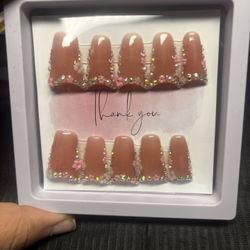 Medium Duck Press Ons 