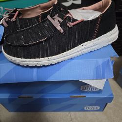 Hey Dude Girls Size 2