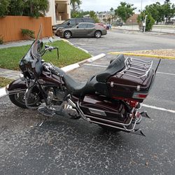 2005 Harley Davidson Ultra Classic Deluxe Road King