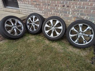 17" mkw Cap Chrome Wheels w/ Tires (see tread life pics)