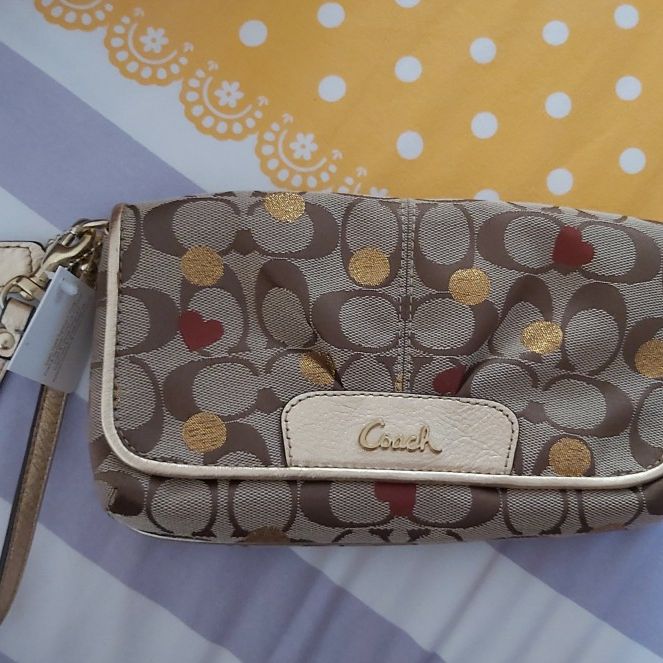New Authentic COACH Large Wristlet Convertable Shoulder Bag Limited Edition