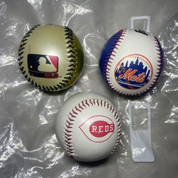 Pack of 3 baseballs