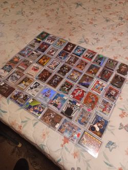 NFL Football Trading Cards Lot Collection, selling everything together