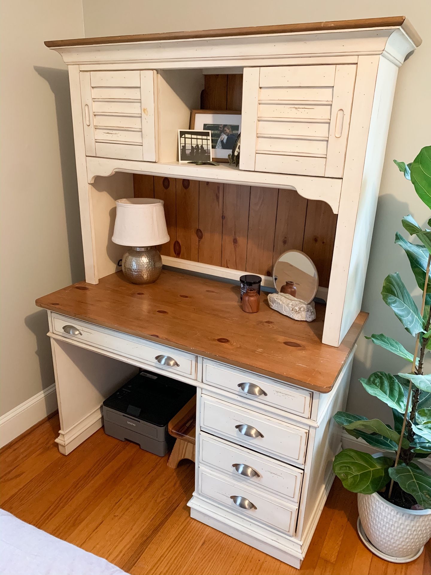 Desk with hutch by Liberty Furniture