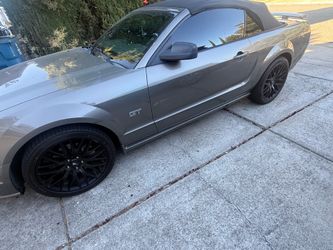 2005 Ford Mustang