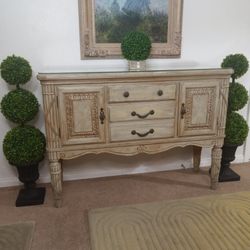 Light Wood Solid Credenza With Working Drawers And Cabinets 53Wx38Hx17"D