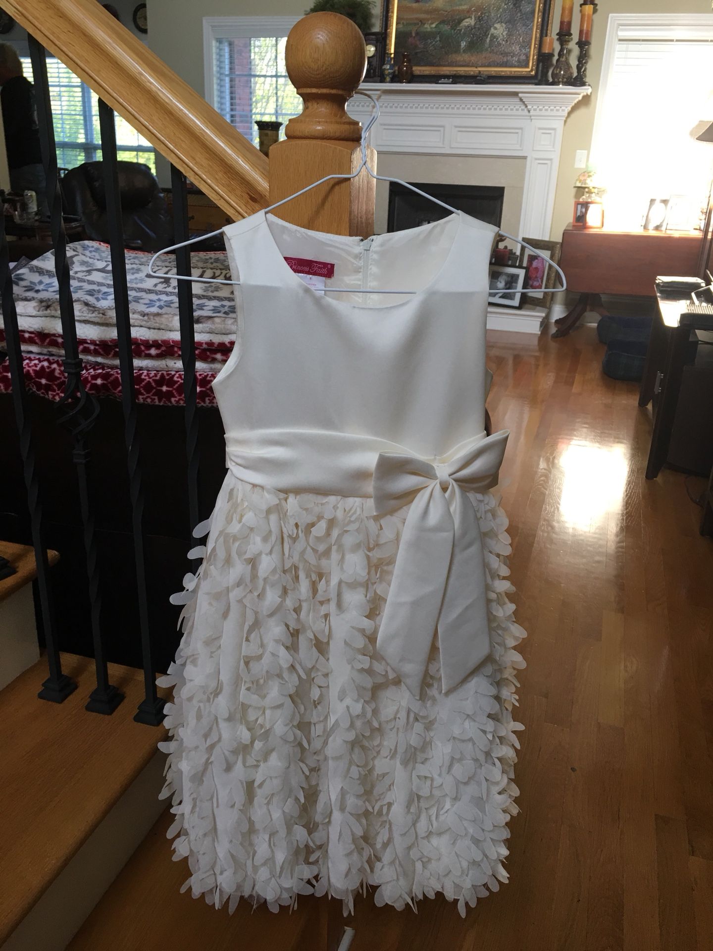 Girls wedding flower girl dress size 8