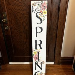 Hello Spring Door Sign