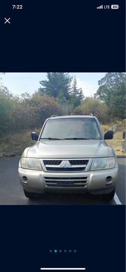 2003 Mitsubishi Montero