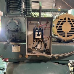 220 Air Compressor 