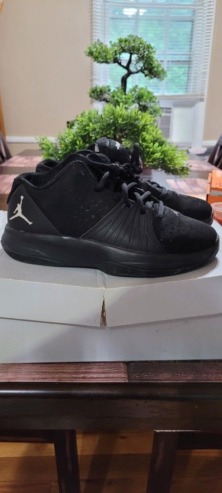Jordan Shoes Youth Size 5