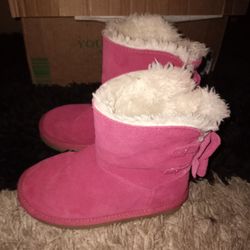 Girls Uggs