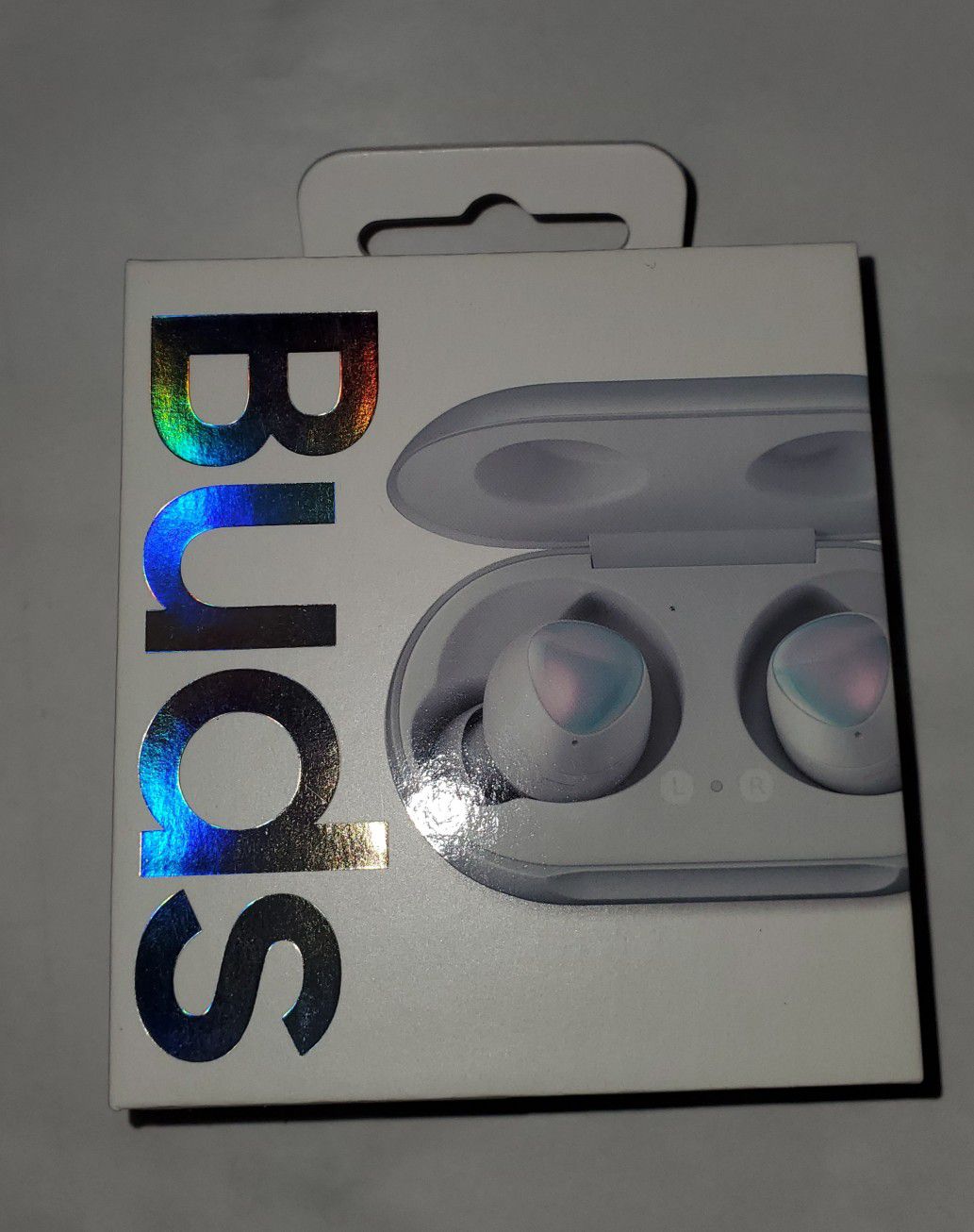 Samsung Earbuds Silver Brand New Sealed