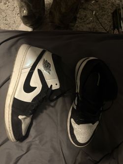 Jordan 1 Mid